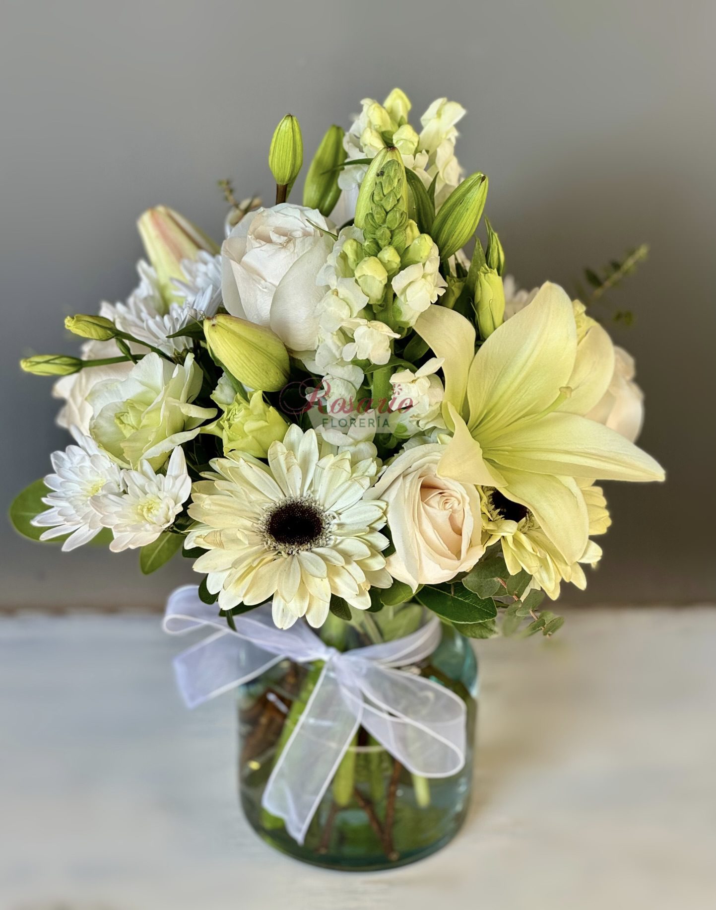Florero en Tono Blanco